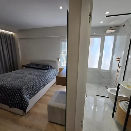 Elite Center Apartment *